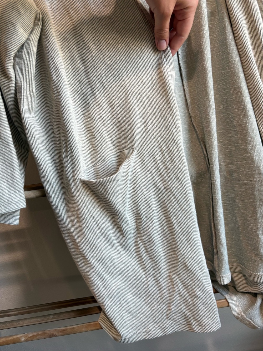 Donni ribbed cardigan OSFA - Picture 5 of 8